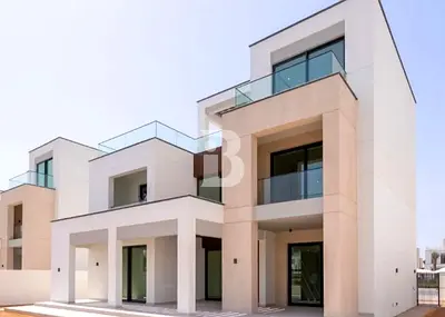 Close to Amenities | Next to Park