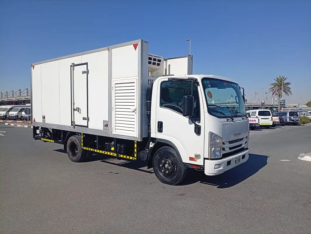 Isuzu N-SERIES 2019 — photo 1 of 20