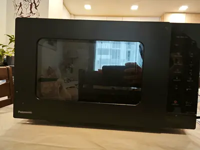 Panasonic 25L Solo Microwave Oven