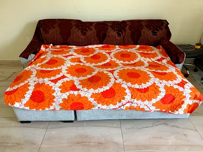 Sofa come bed