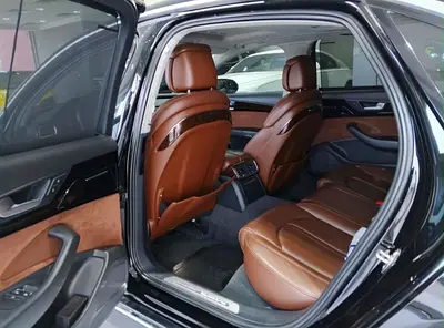 2017 AUDI A8 photo 7