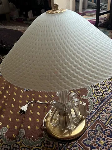 Vintage brass table lamp with textured milk-glass shade orignal italy