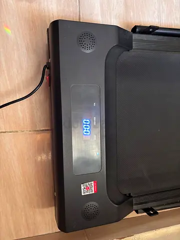 Compact foldable stand treadmill in very good working condition