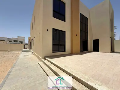 Brand New Big 4 bedrooms Majlis At Madinat Al Riyadh
