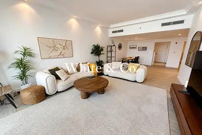 Vacant Now | Fully Upgraded | Marina View