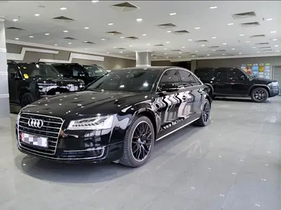 2017 AUDI A8 photo 2