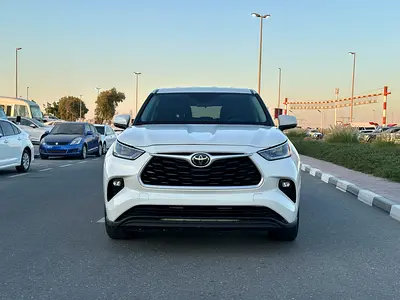 صورة مصغرة 3 لـ 2021 Toyota HIGHLANDER