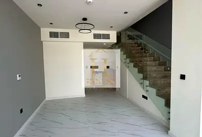 Loft Villa | Vacant Now | Private Garden