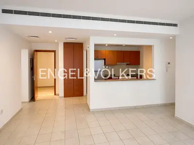 Vacant | Unfurnished | Chiller Free