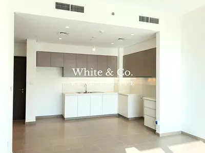 Unfurnished |Sunset view| Al Khail Rd