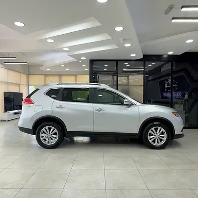 2016 Nissan ROGUE — фото 3