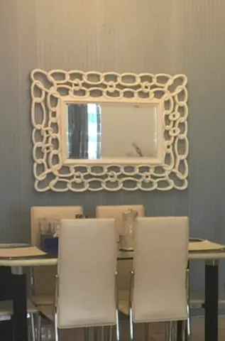 Beautiful wall mirror from Huzaifa