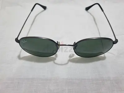 Authentic Ray-Ban Round Metal Sunglasses (RB3447) – Black Frame / Green Lenses