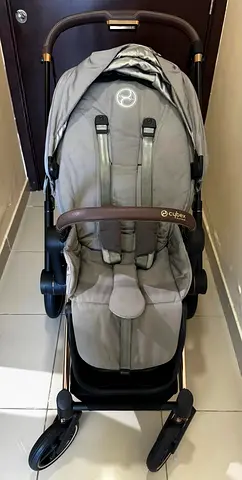 Cybex Platinum Priam - Rose Gold Frame - Excellent Condition
