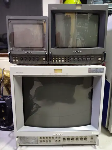 Sony PVM Trinitron color Monitor set of 3