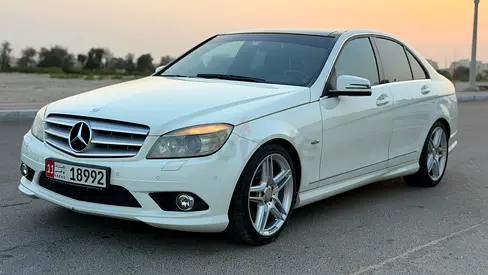 2011 Mercedes-Benz C-Class C200 Avantgarde | GCC Specs