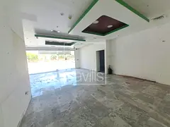 Spacious Shops| Branding Opportunity| For Rent
