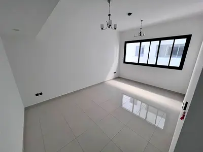 First occupancy | Excellent space | High-end custom finishing | Flexible payment options | Prime location | Central air conditioning