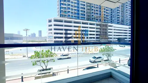 Modern 1-Bedroom Apartment for Rent in Wimbledon Tower