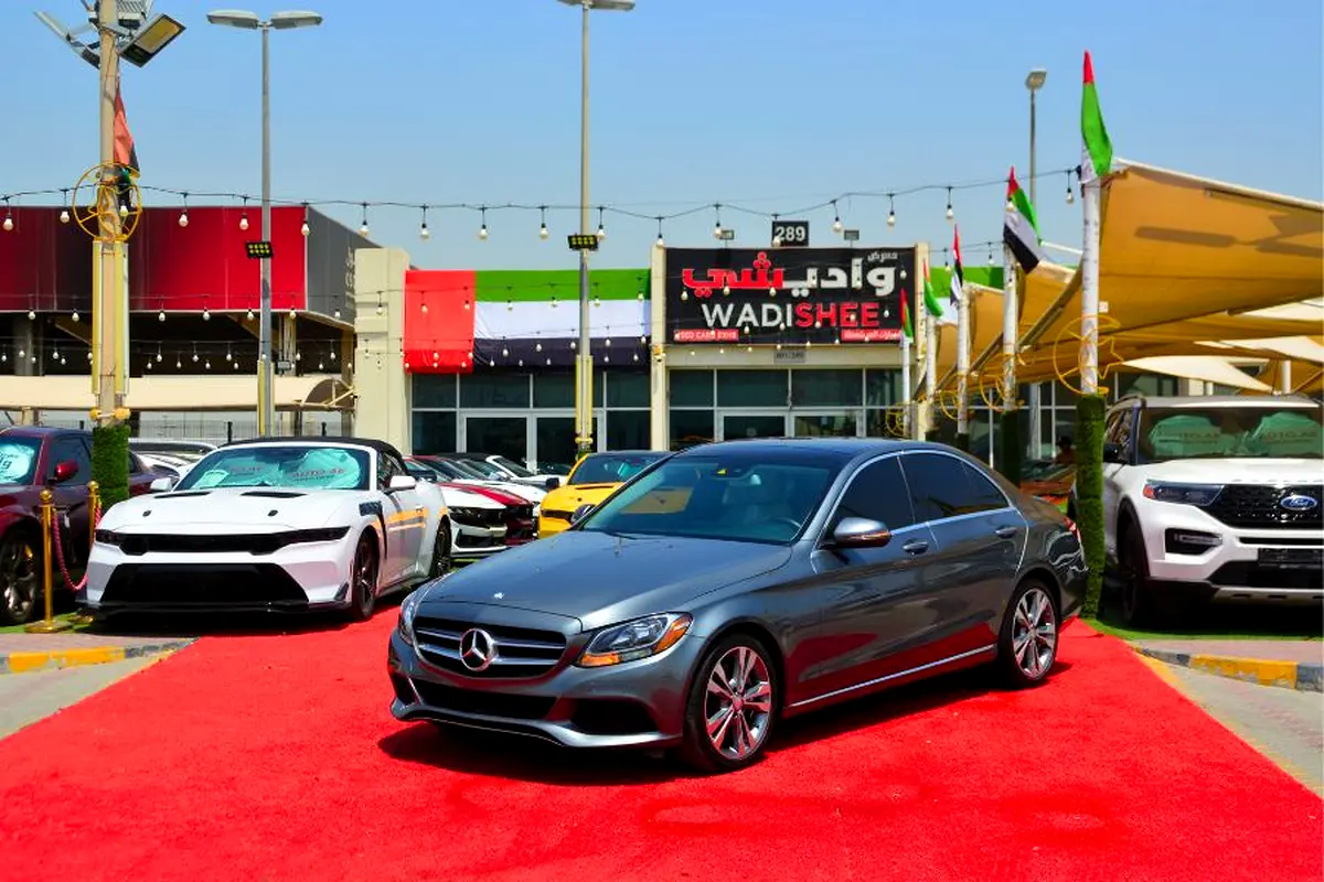 Mercedes-Benz C-Class 2017 — photo 1 of 20
