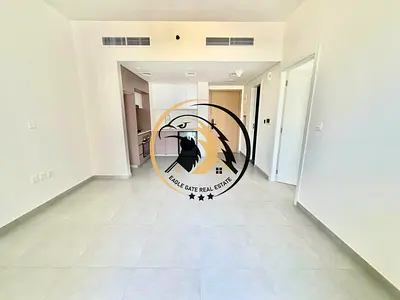 MASSIVE SIZE APARTMENT WITH LARGE BALCONY MORDEN LAYOUT
