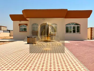 للإيجار فيلا بالنوف