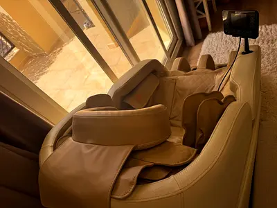 Beige Full-Body Massage Chair with Remote - Good Condition