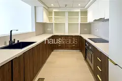 Chiller Free | Upgraded | Marina Views — 2