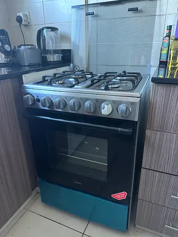 Cooking range
