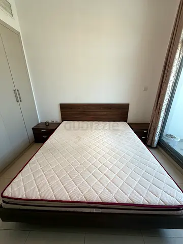 Bedroom furniture set