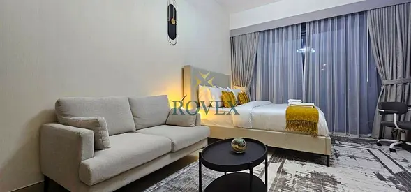 Bright & Stylish Studio | Premium Amenities | Available Now