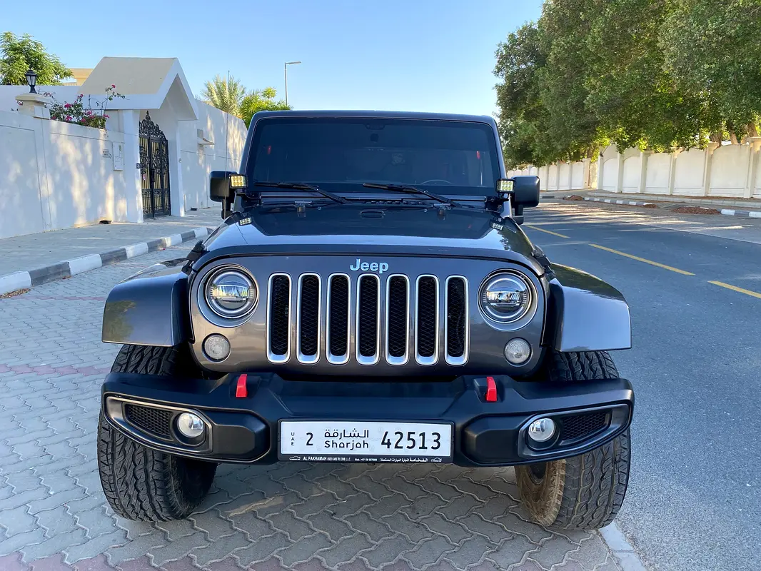 Jeep Wrangler Unlimited 2016 — photo 1 of 10