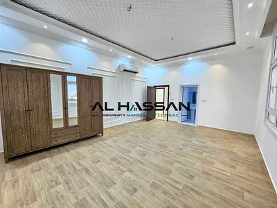 3 BR | Majlis | Maidroom | 1st Floor | Near Market