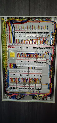 Professional Electrical, Plumbing  AC Technician Available in Dubai