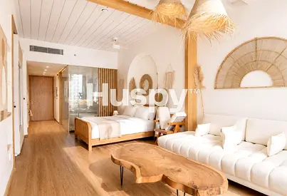 Fully Furnished I Upgraded I Low Floor