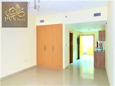 ONE MONTH FREE, MONTHLY PAYMENTS, UNFURNISHED STUDIO, AFFORDABLE PRICE, CHILLER FREE, LARGE LAYOUT