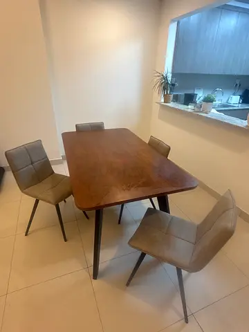 Wooden dining table with 4 upholstered chairs - walnut finish