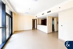 1 Bedroom | Large Layout | Water View