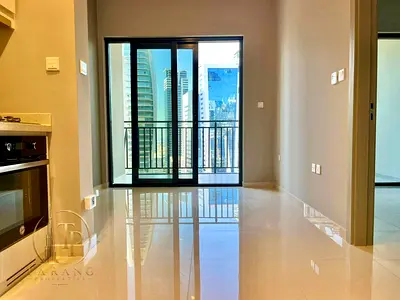 Mid-High Floor | Stunning Views | Vacant