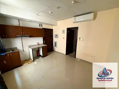 Studio in Al Naba'a: central gas, no fees, AED 15k, 6-payment plan, cheque deposit, prime location.