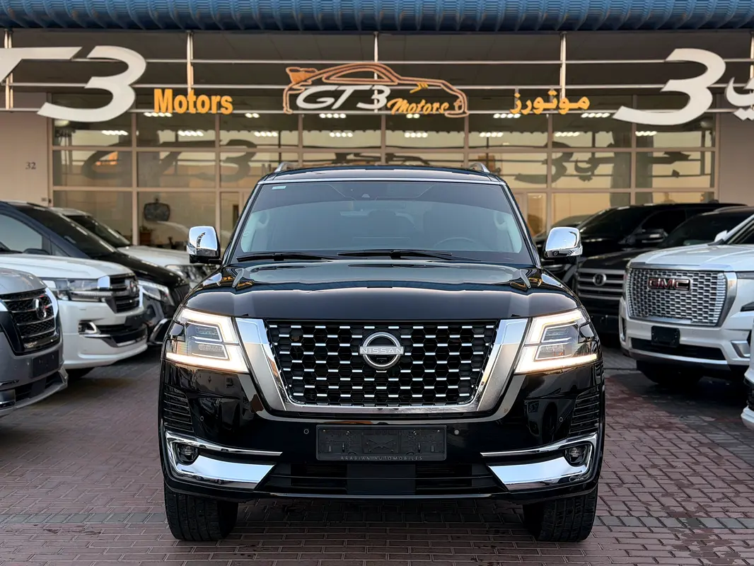 Nissan Patrol 2023 — photo 1 of 13
