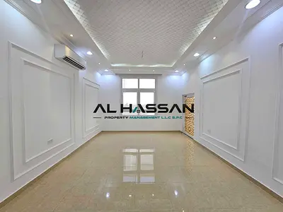 Luxurious 3BR+Maid | Majlis | Separate Kitchen | Include Water Electricity