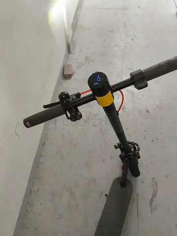 Xiaomi Elite Electric kick scooter — lightly used, good condition