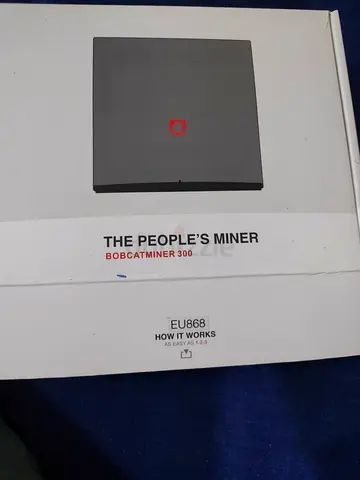 B0BCATMINER 300 (The Peoples Miner) - Boxed