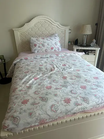 Bed set of two