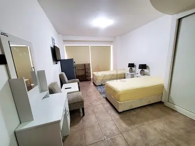 PREMIUM LADIES AND COUPLES ACCOMODATION Sheikh Zayed Road | Opposite Emirates Towers Metro Station |