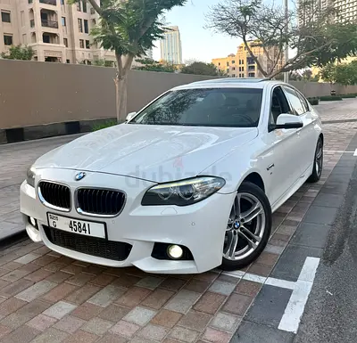 BMW 520i M Sport 2015 | GCC Specs | Zero Accident | Fully Serviced| Excellent Condition