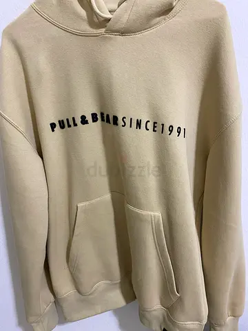 Original pull and bear hoodie jacket size small beige color women size super comfy