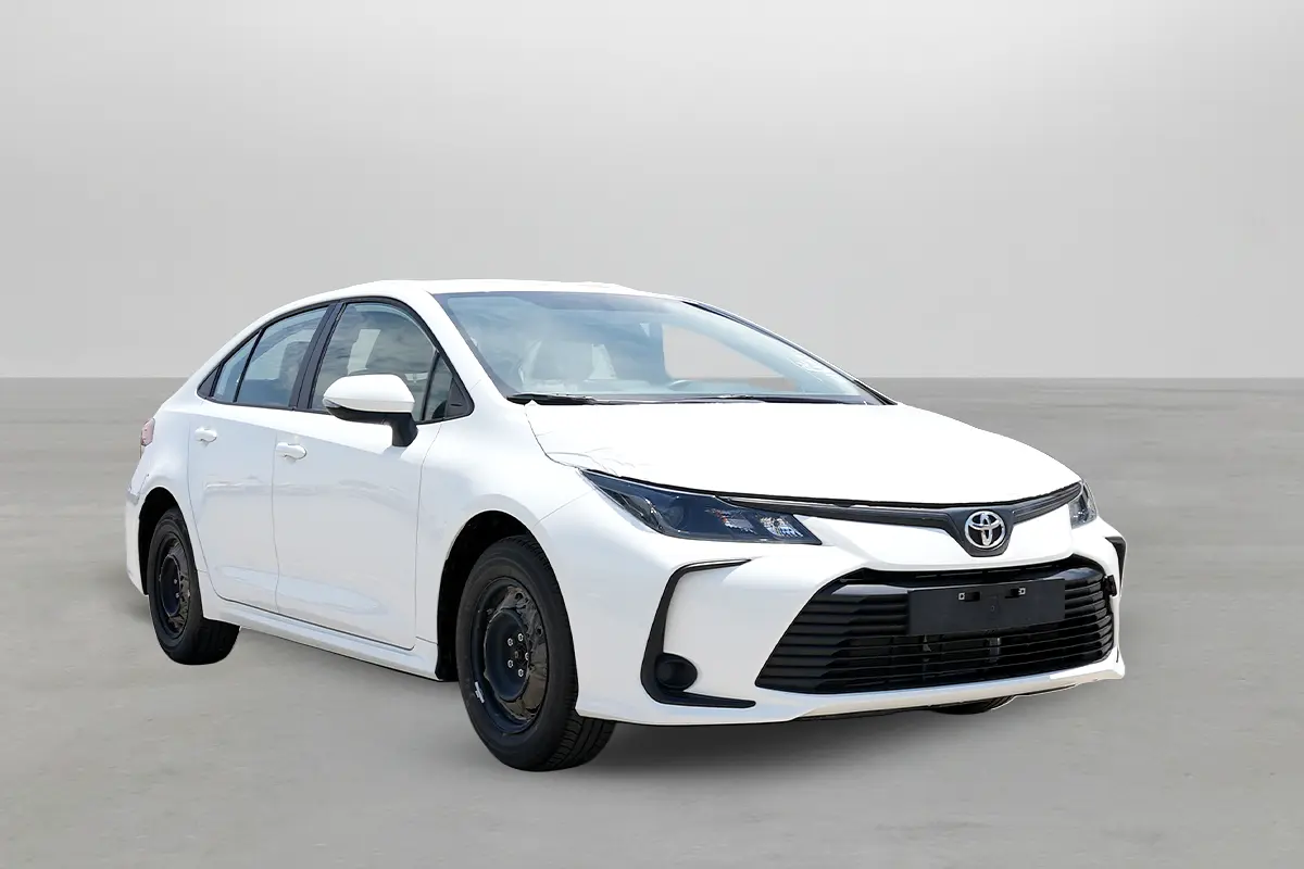 Toyota Corolla 2025 — photo 1 of 9