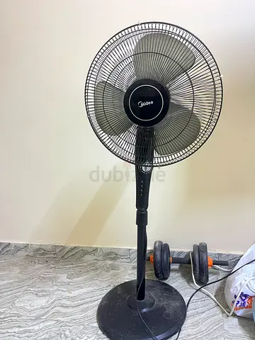 Media Standing pedestal fan - working, good condition